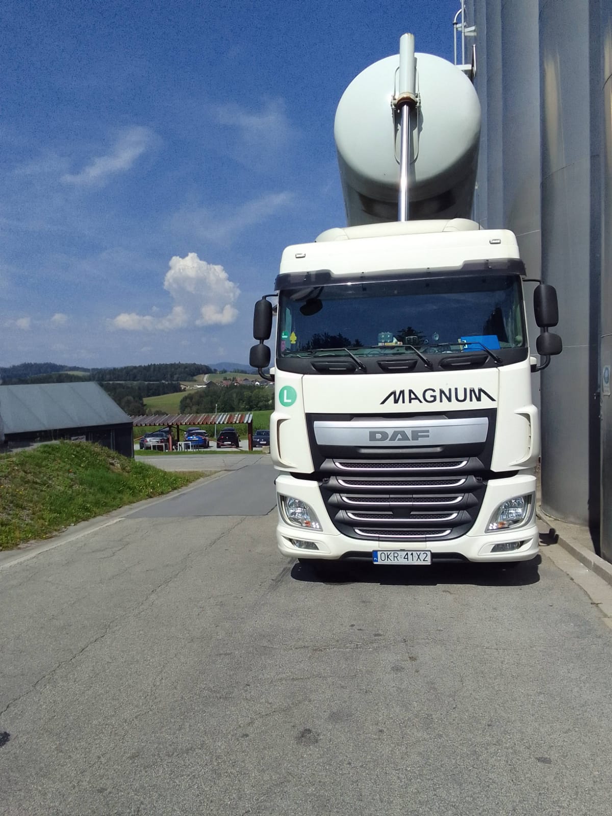 Silonaczepy terminala SMIALA gotowe do transportu granulatu do centralnej Polski